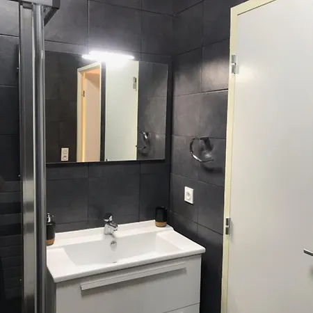 Appartement Linda - Spacious 1br Modern Terrace - By Tgb *